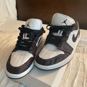 Nike Jordan low SE size 7 US